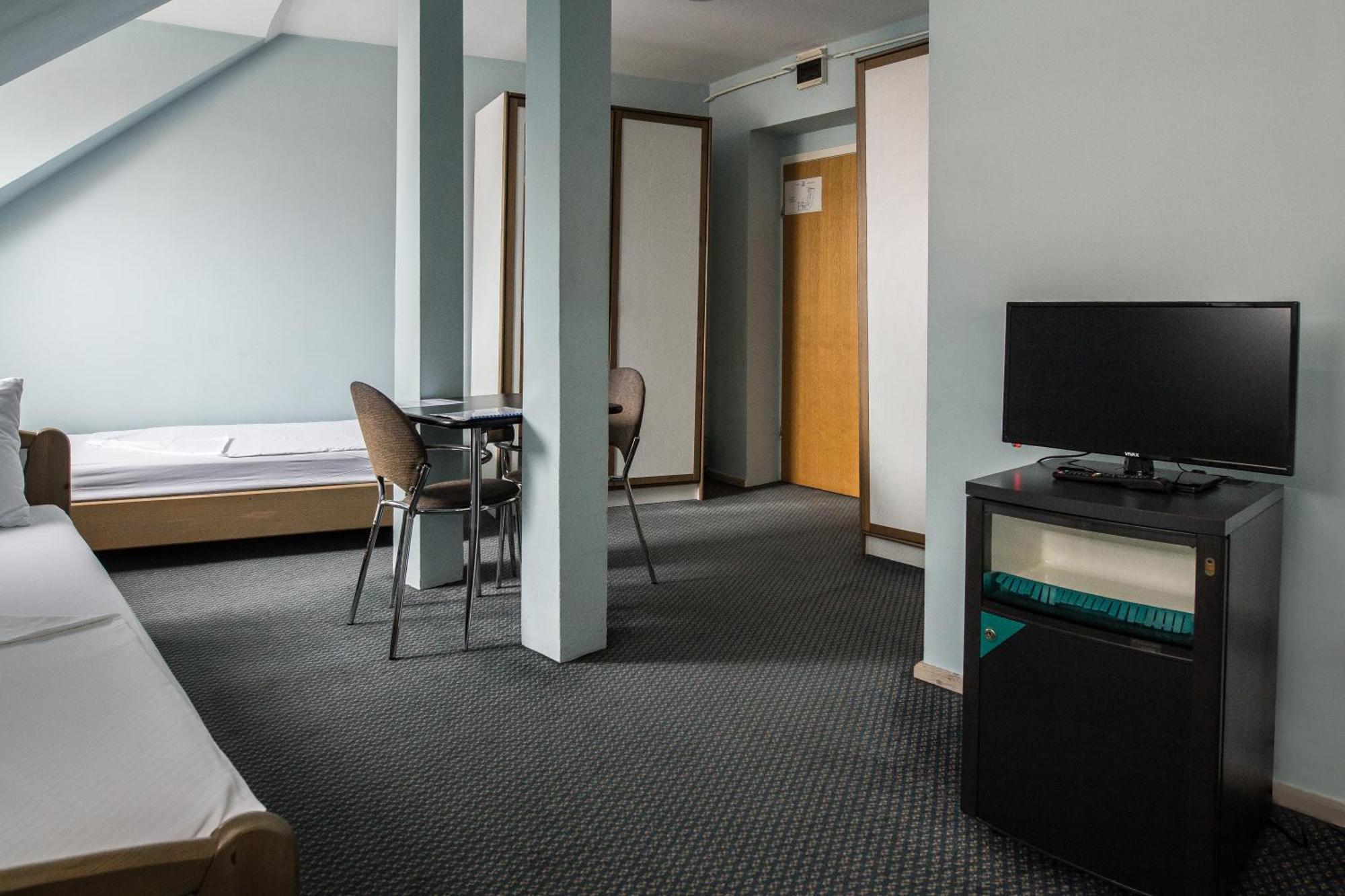 Hotel Carlstadt Карловац Стая снимка